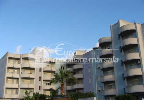Vende Appartamento con Giardino codominiale