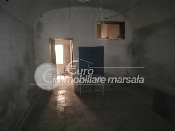 Vende casa in centro