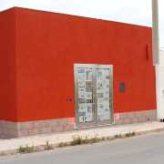 Affitta Locale commerciale con spazio esterno