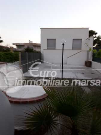 Casa al Mare i prezzi sono € 450.00  e € 650.00 a settimana