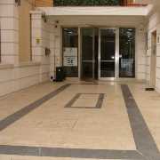 Affitta Locale commerciale rifinito