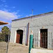 Vende casa indipendente con terreno