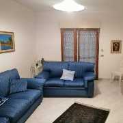 Vende grazioso trilocale