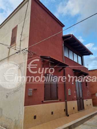 Vende casa indipendente ristrutturata