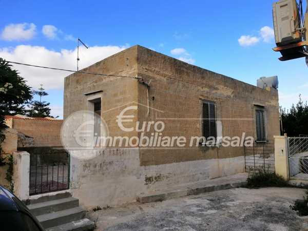 Vende casa vicino al mare